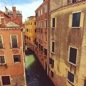 Mansarda Querini Apartment Venedig