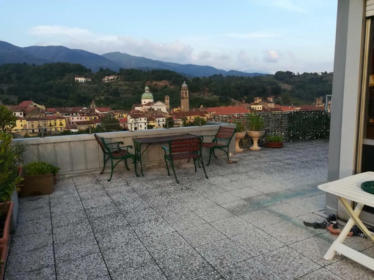 Apartment Appartamento Panoramico Pontremoli Italy
